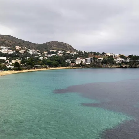 Rocmar. Ubicacion Inmejorable Frente Al Puerto De Roses. - Es-258-56